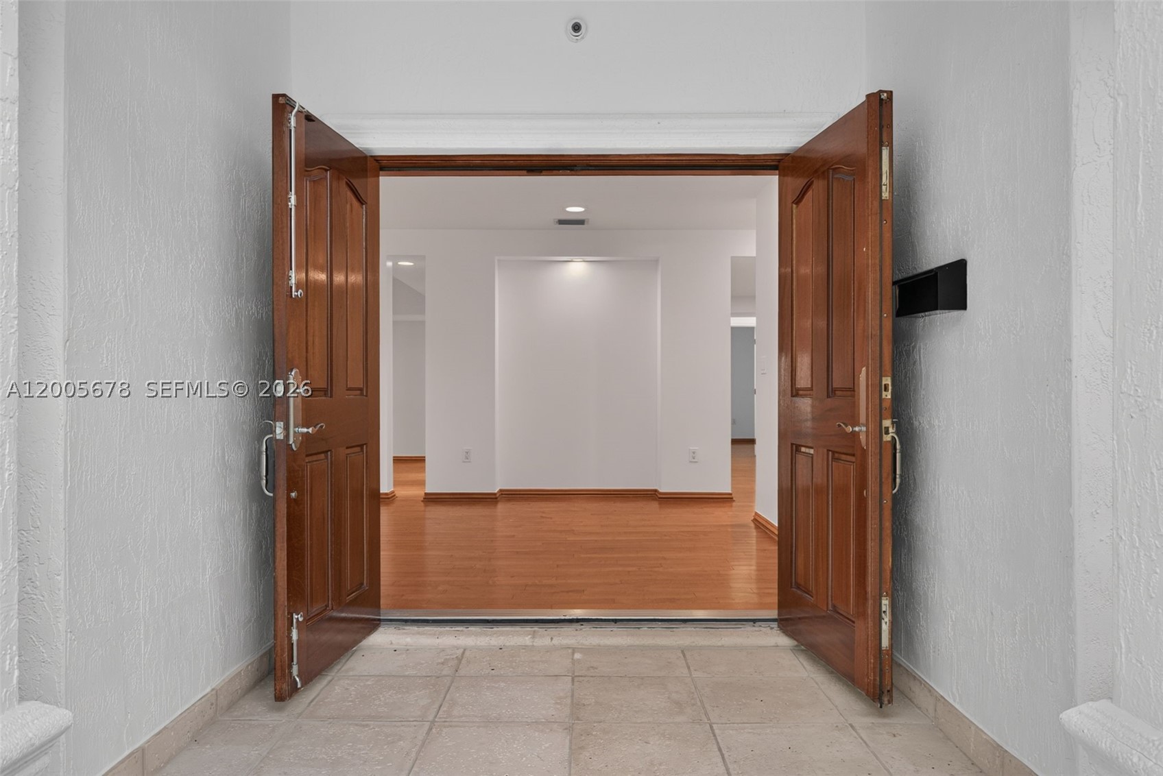 1237 Aduana Ave Property Photo 5