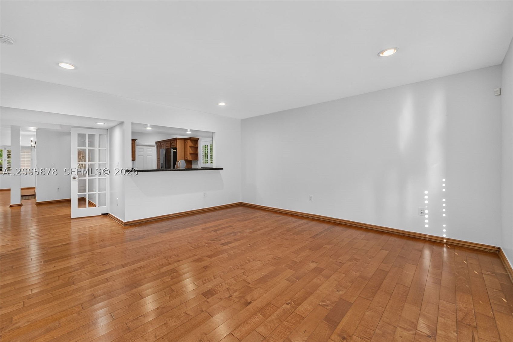 1237 Aduana Ave Property Photo 14