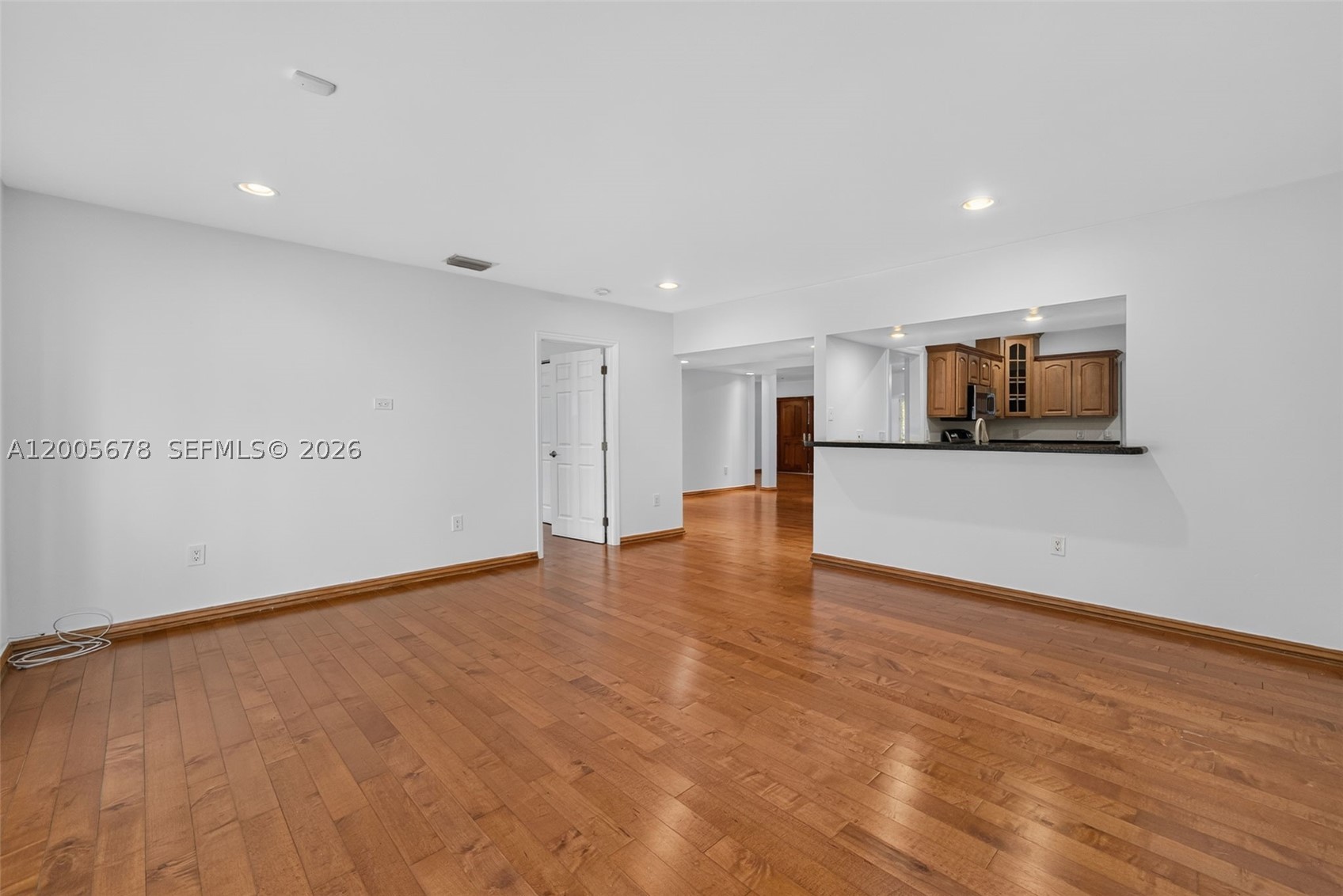 1237 Aduana Ave Property Photo 15