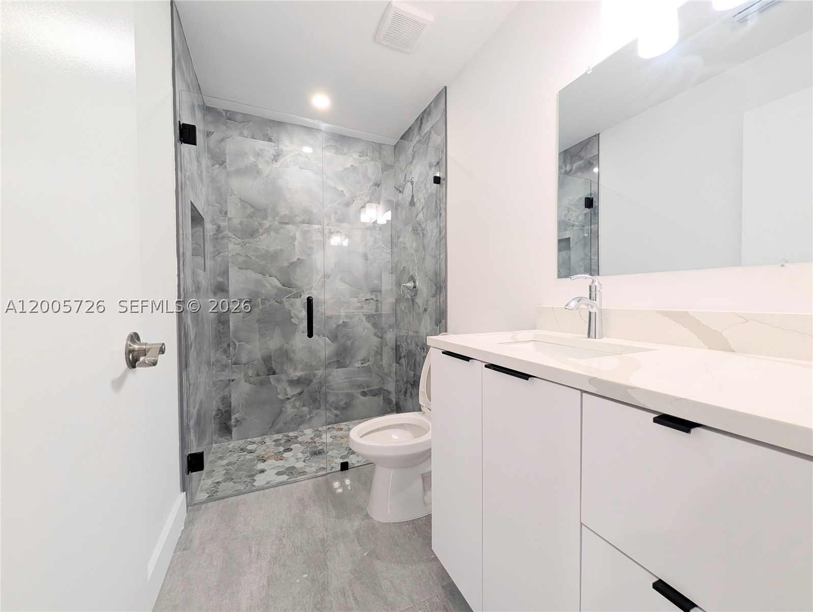 813 Bell Blvd S Property Photo 15