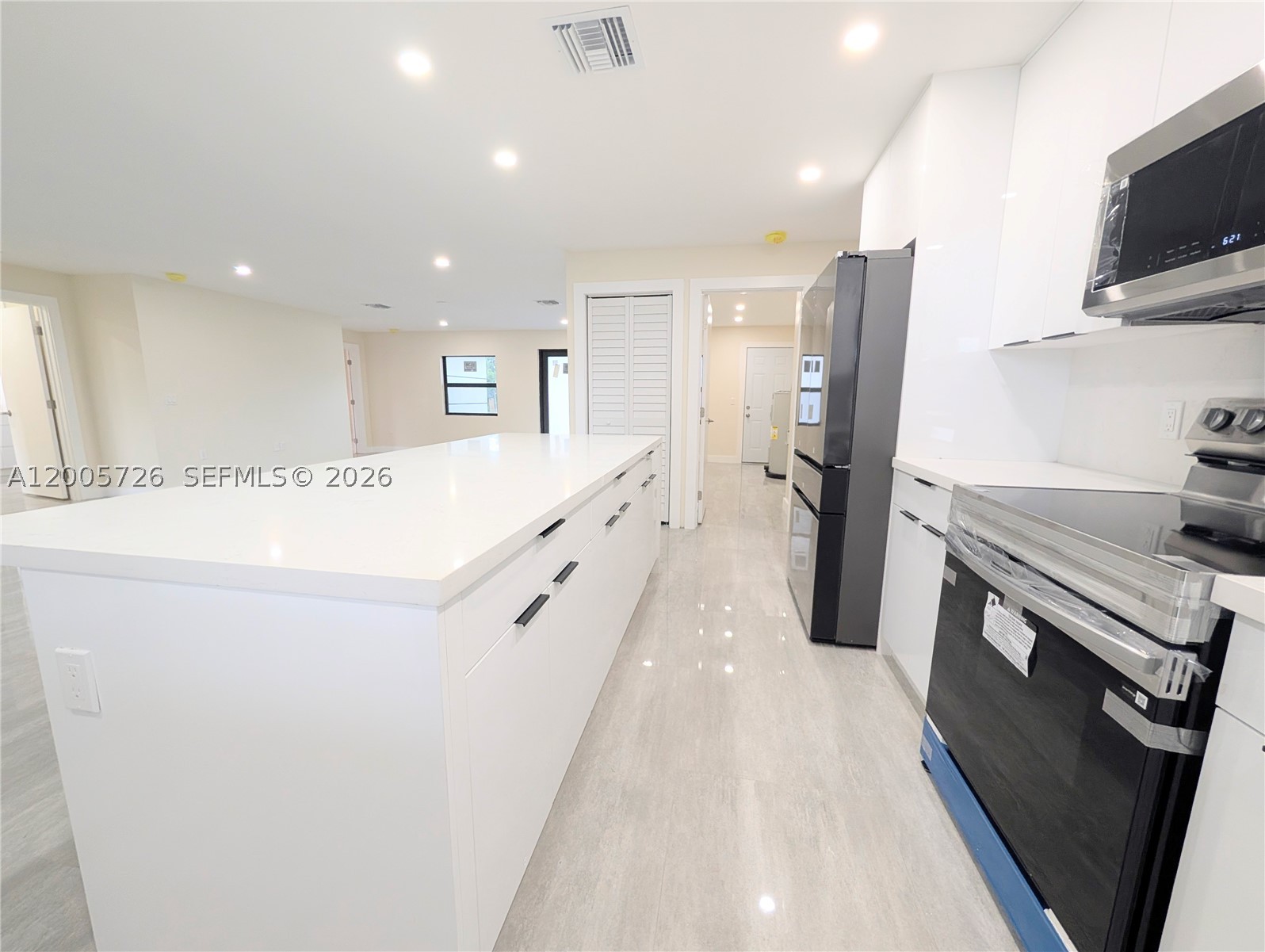 813 Bell Blvd S Property Photo 21