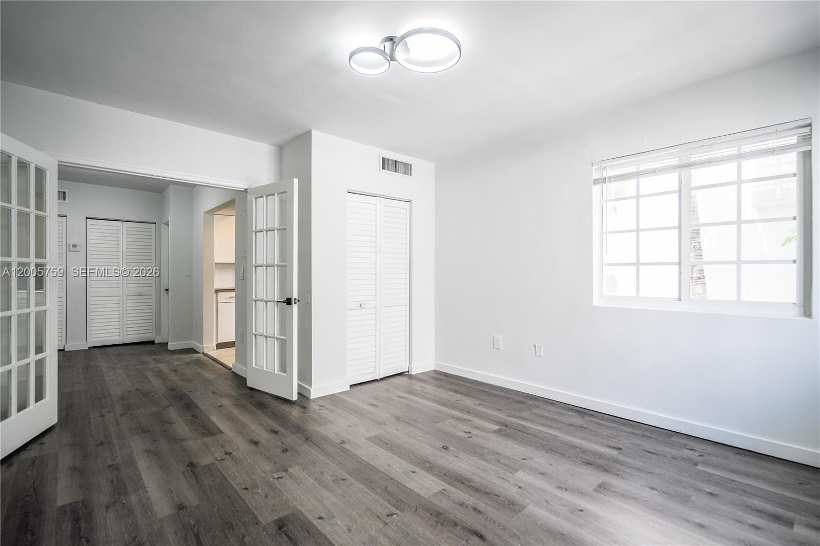 920 Pennsylvania Ave 206 Property Photo 2
