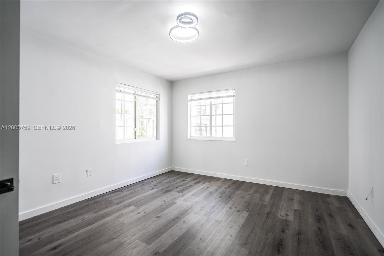 920 Pennsylvania Ave 206 Property Photo 3