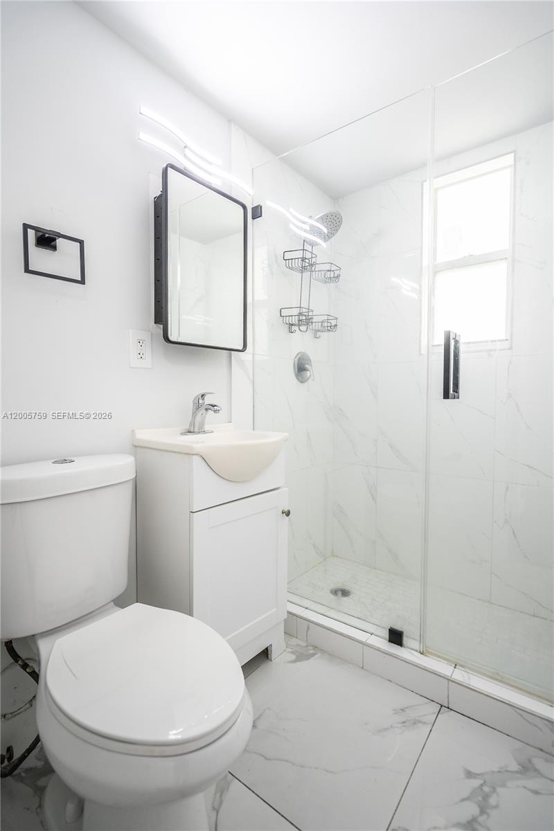 920 Pennsylvania Ave 206 Property Photo 9