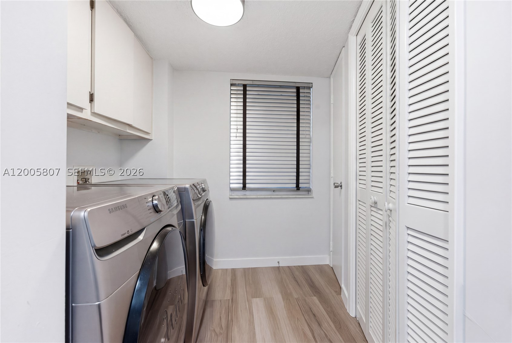 625 Oaks Dr 304 Property Photo 11