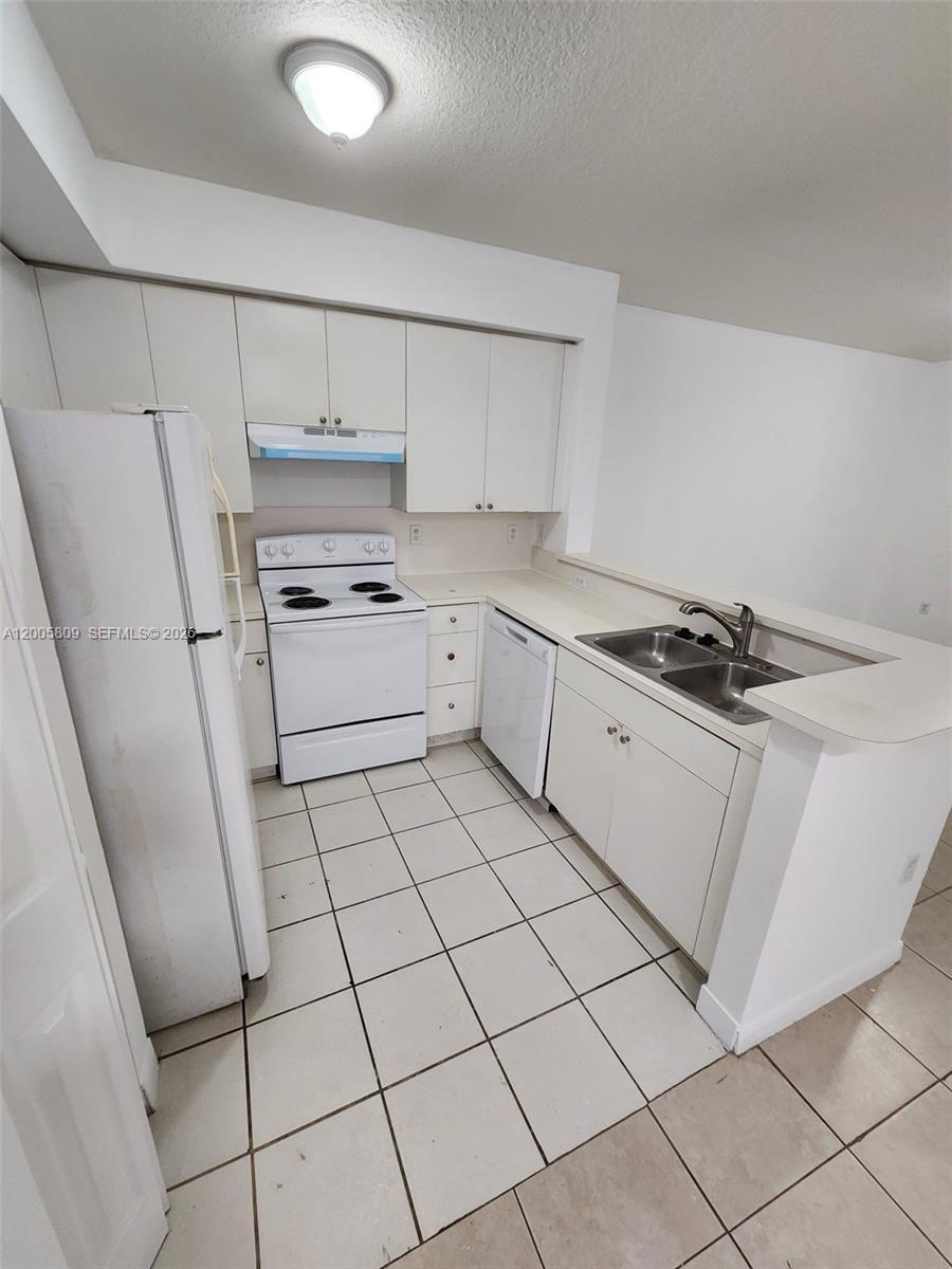 11060 Sw 196th St 209 Property Photo 2