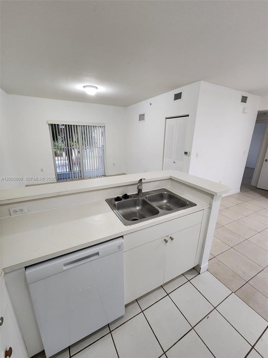 11060 Sw 196th St 209 Property Photo 4