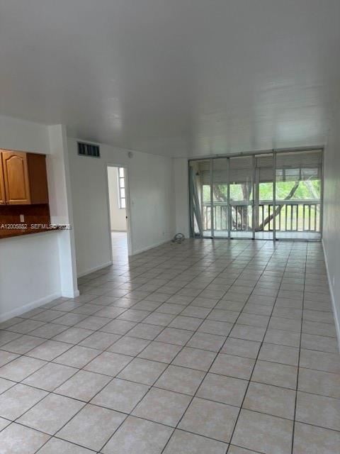 7031 Environ Blvd 221 Property Photo 1