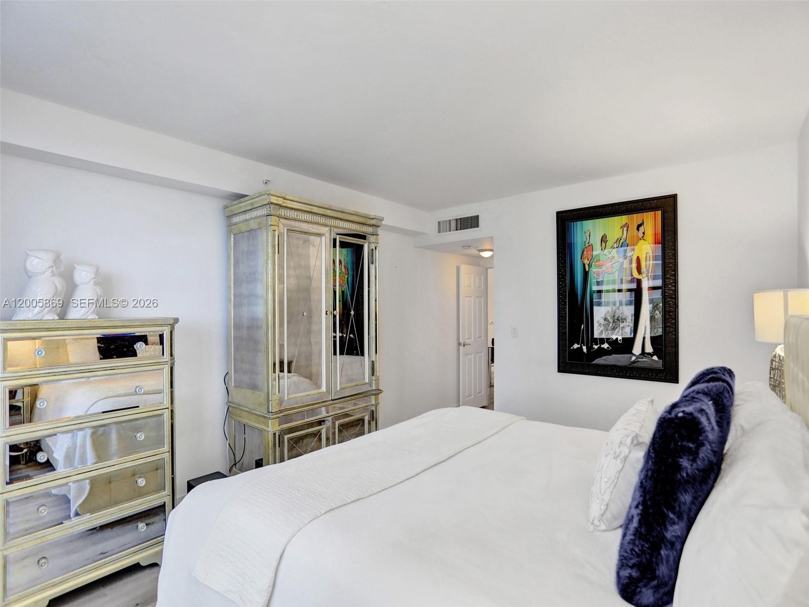 2501 S Ocean Dr 415 Property Photo 10
