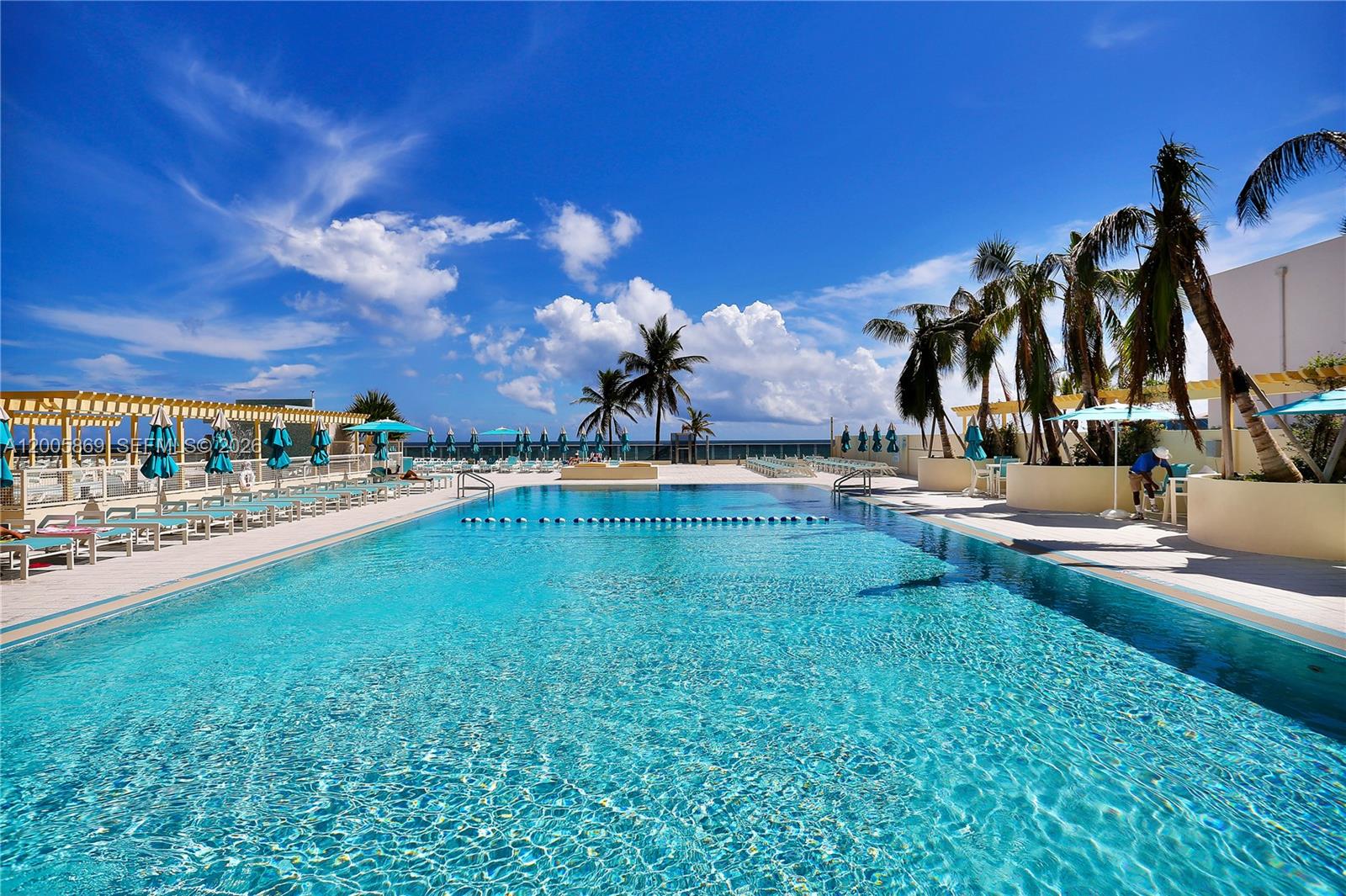 2501 S Ocean Dr 415 Property Photo 14
