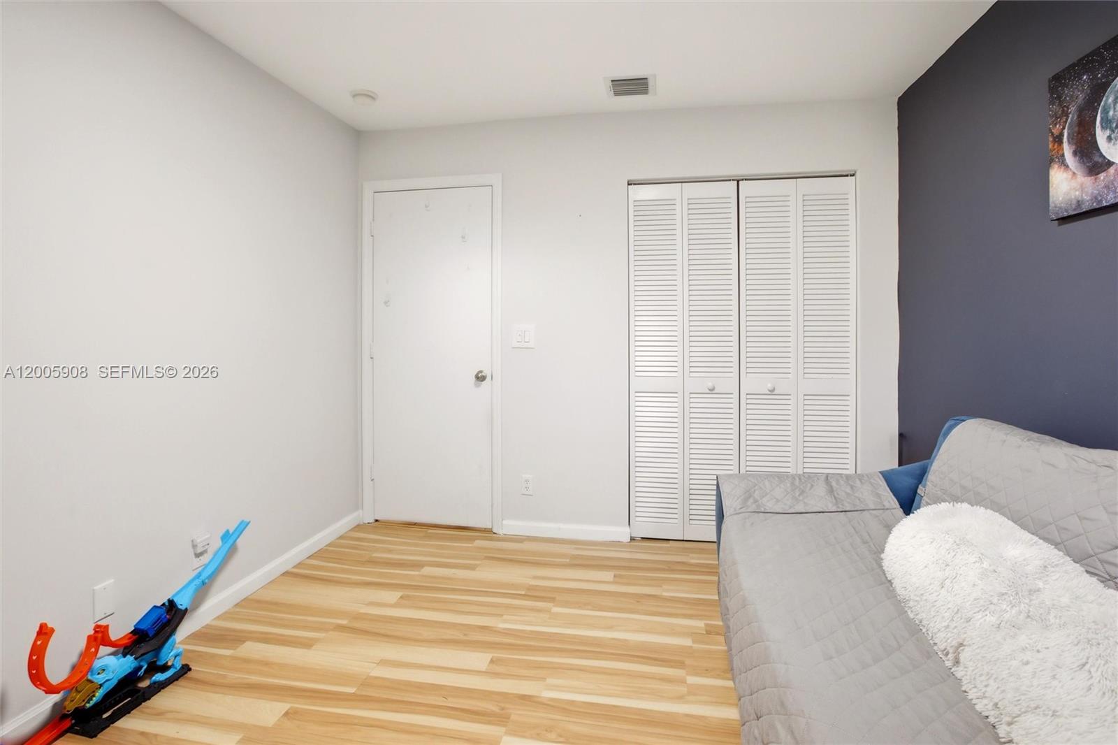 6298 Harbour Chase Dr Property Photo 15