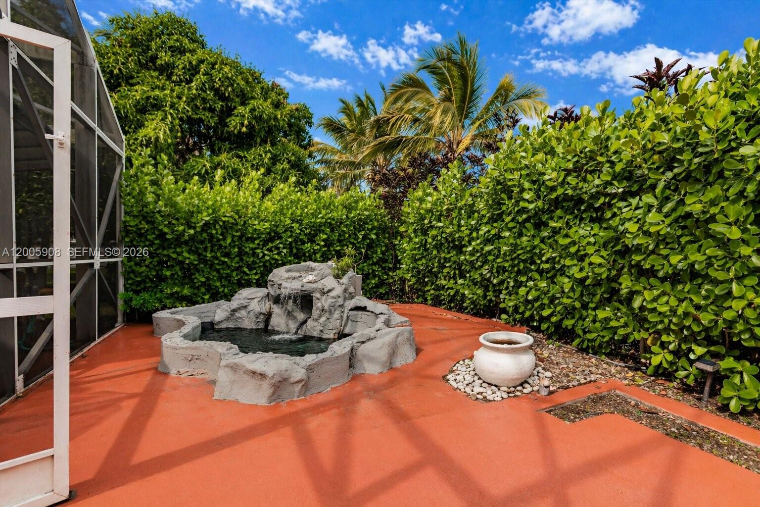 6298 Harbour Chase Dr Property Photo 19