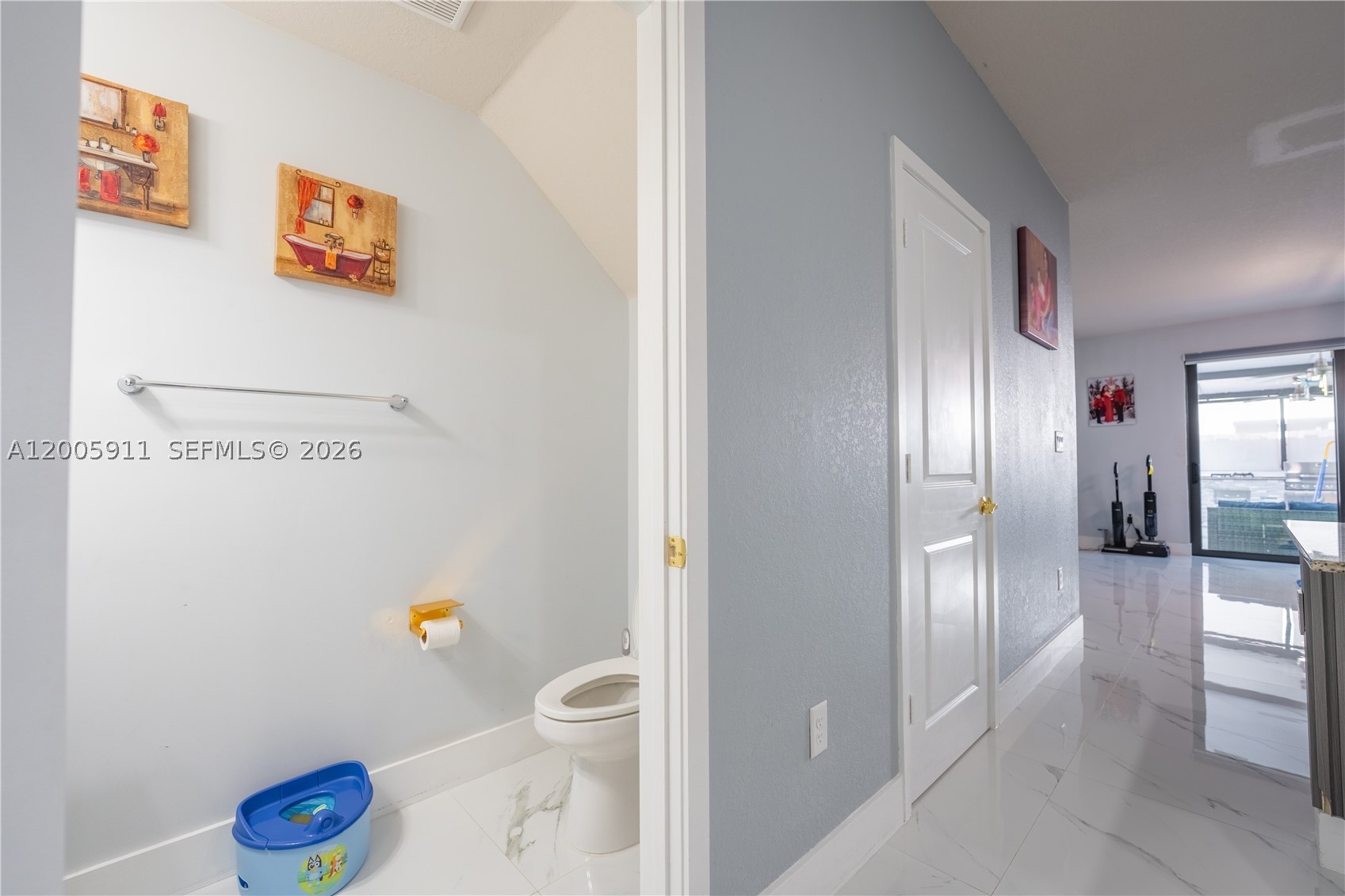 A12005911 Property Photo 29