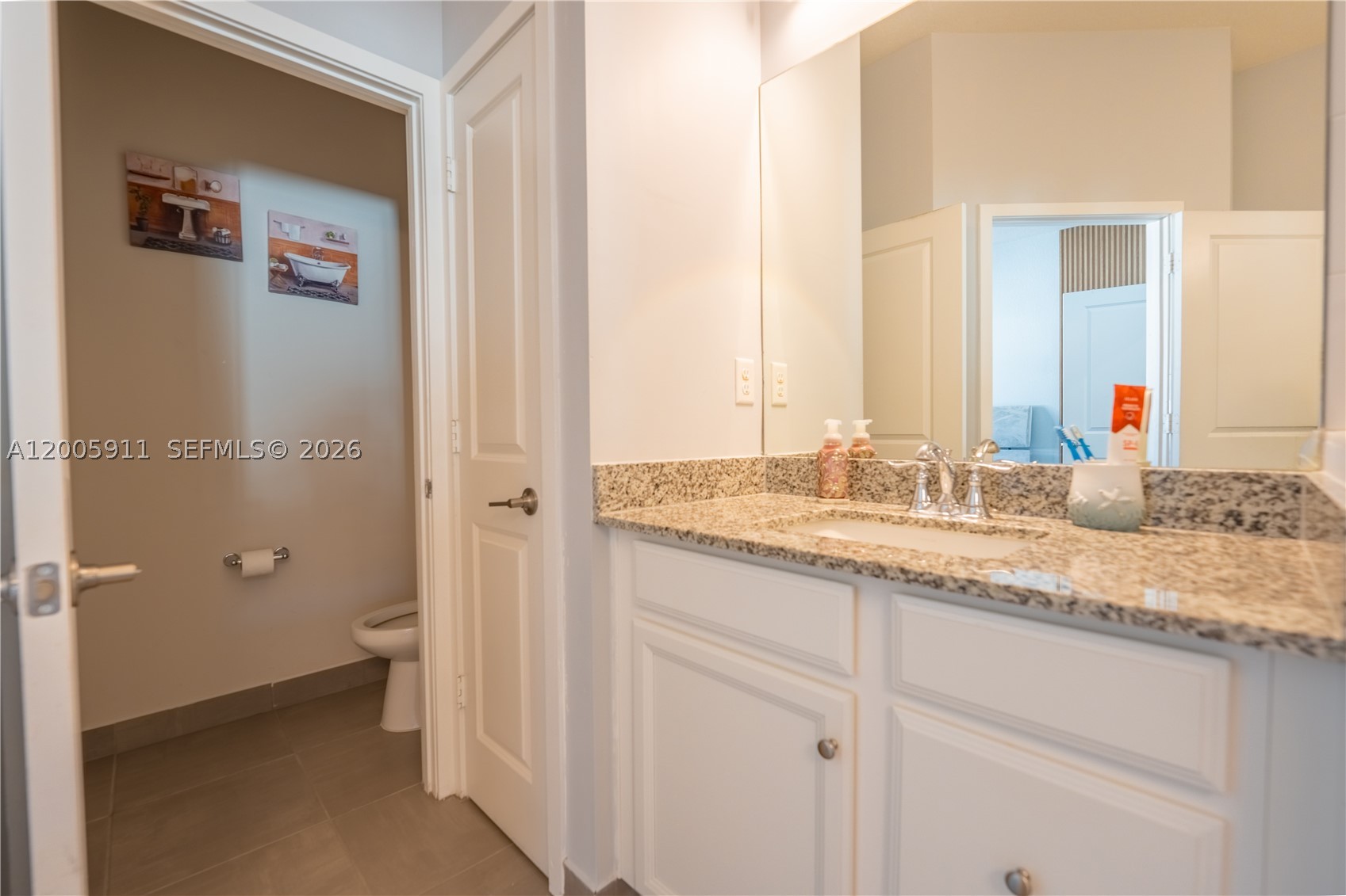 A12005911 Property Photo 43