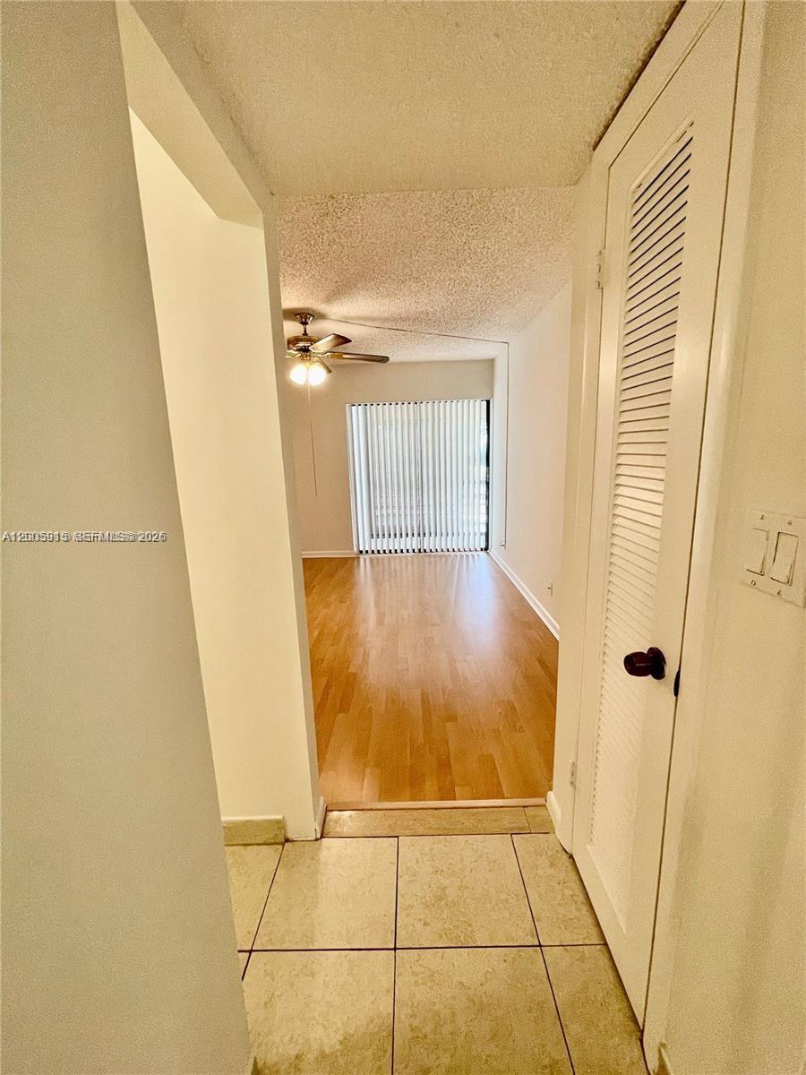 2320 S Cypress Bend Dr 204 Property Photo 15