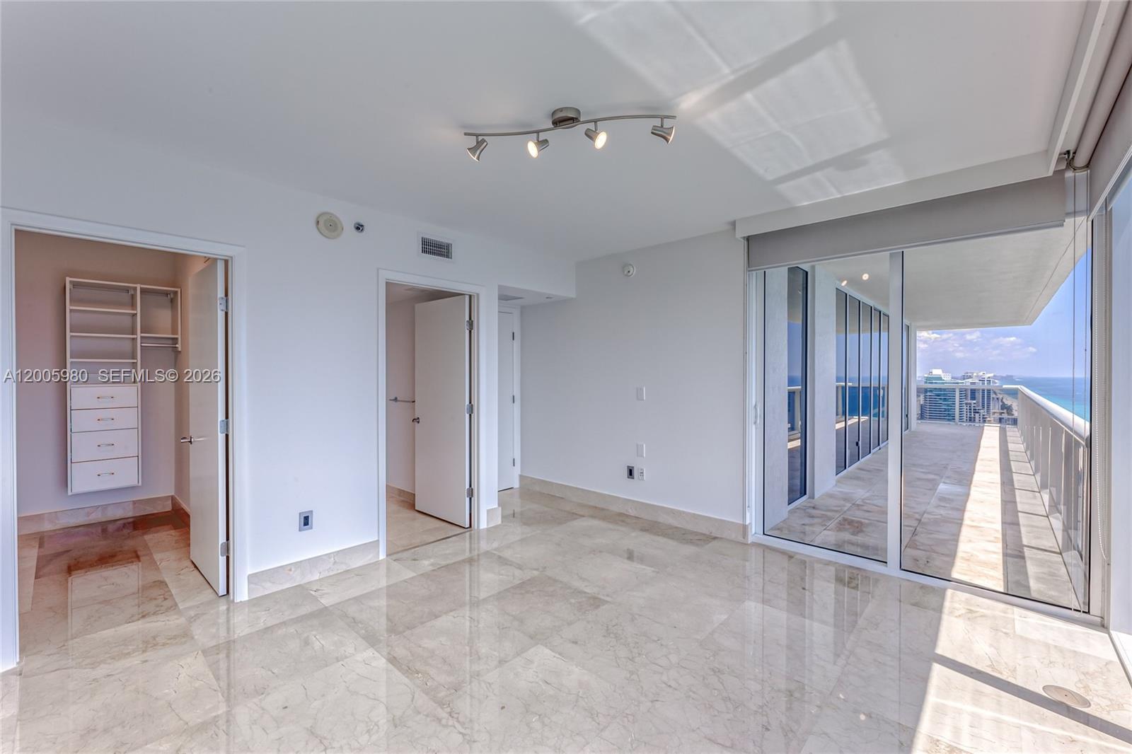 1830 S Ocean Dr 4601 Property Photo 16