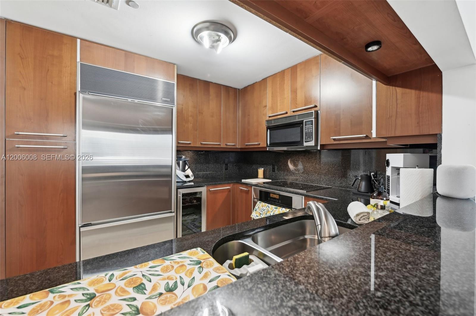 901 Brickell Key Blvd 1009 Property Photo 10