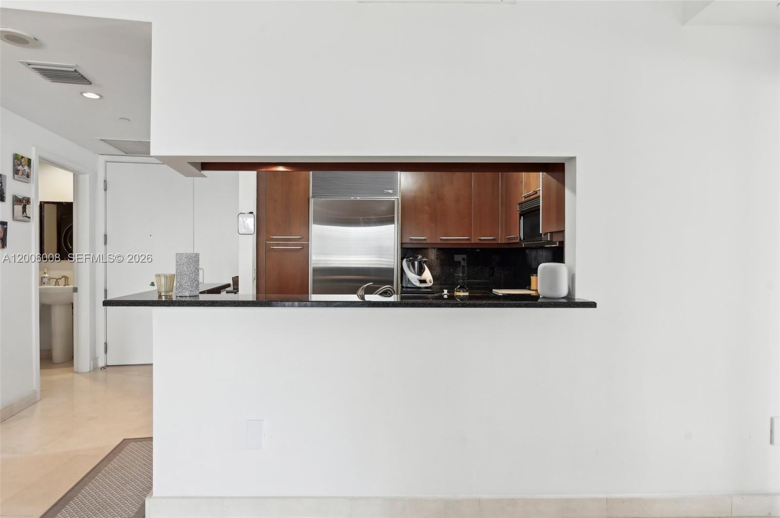 901 Brickell Key Blvd 1009 Property Photo 11