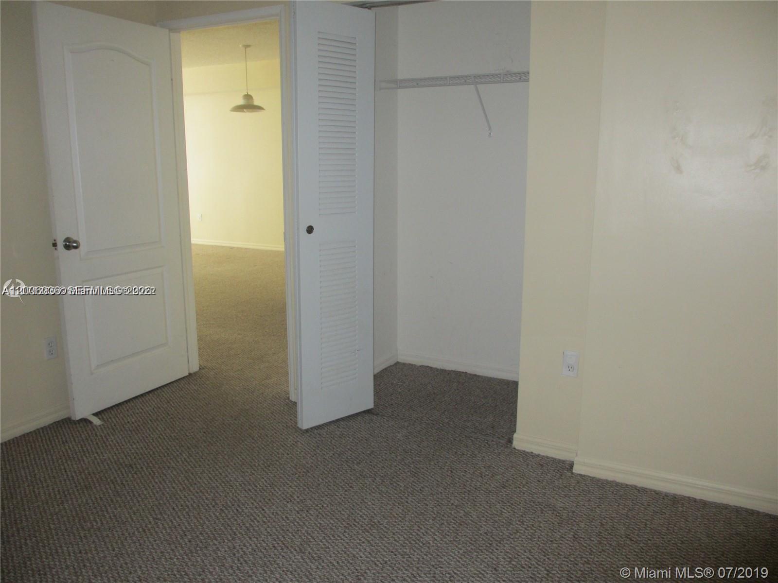 5091 Nw 7th St 807 Property Photo 6