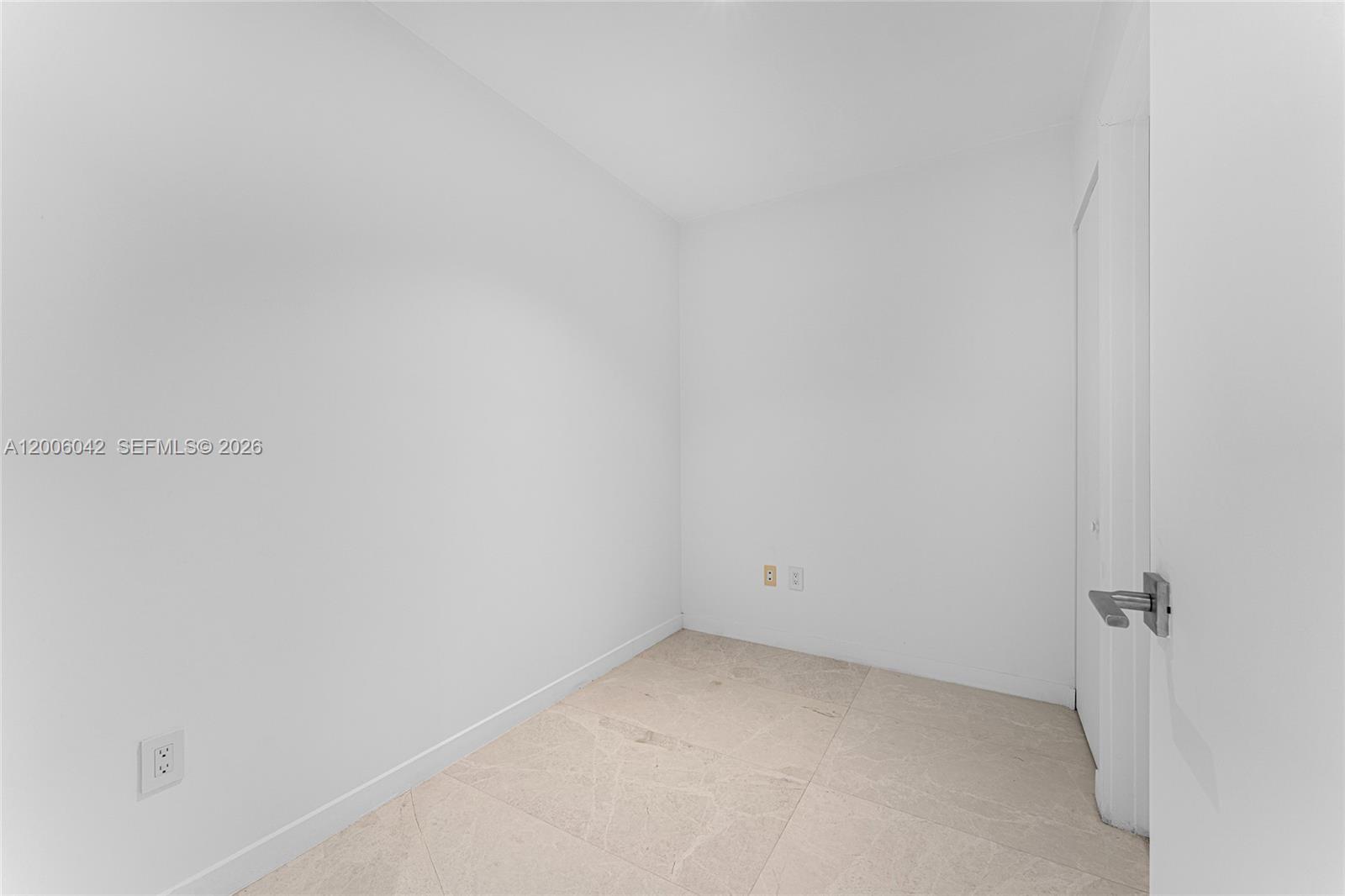 3131 Ne 7th Ave Ph5003 Property Photo 37