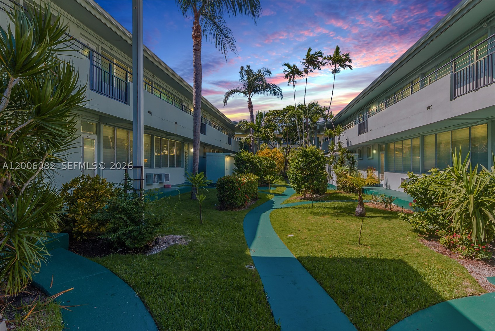 1060 98 St Property Photo 1