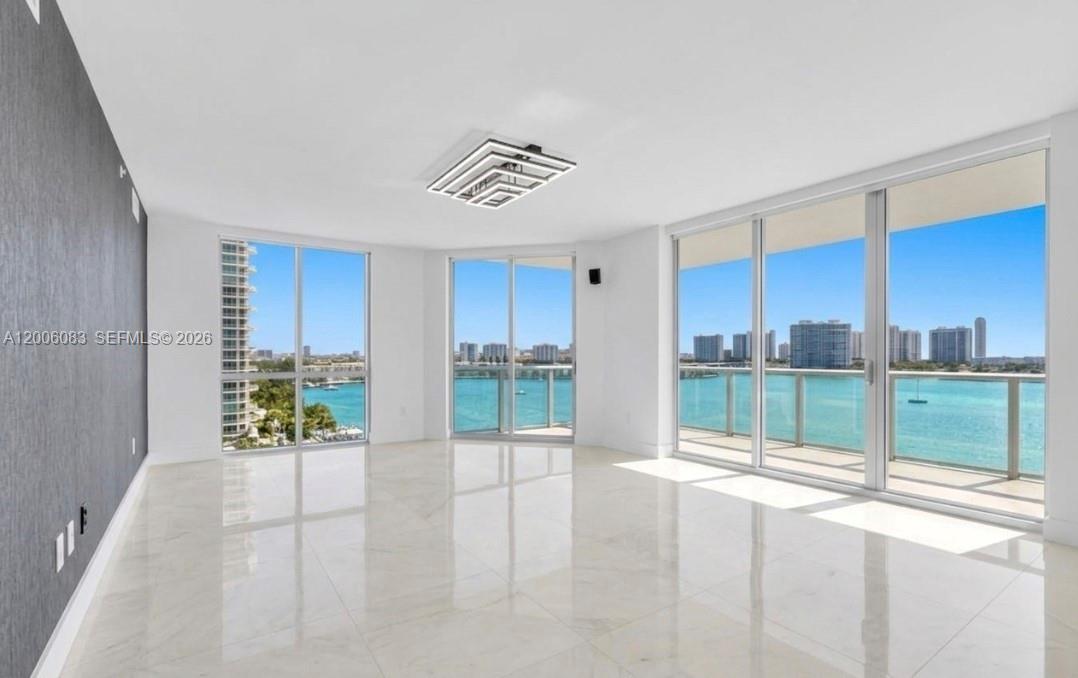 17111 Biscayne Blvd 909 Property Photo 9
