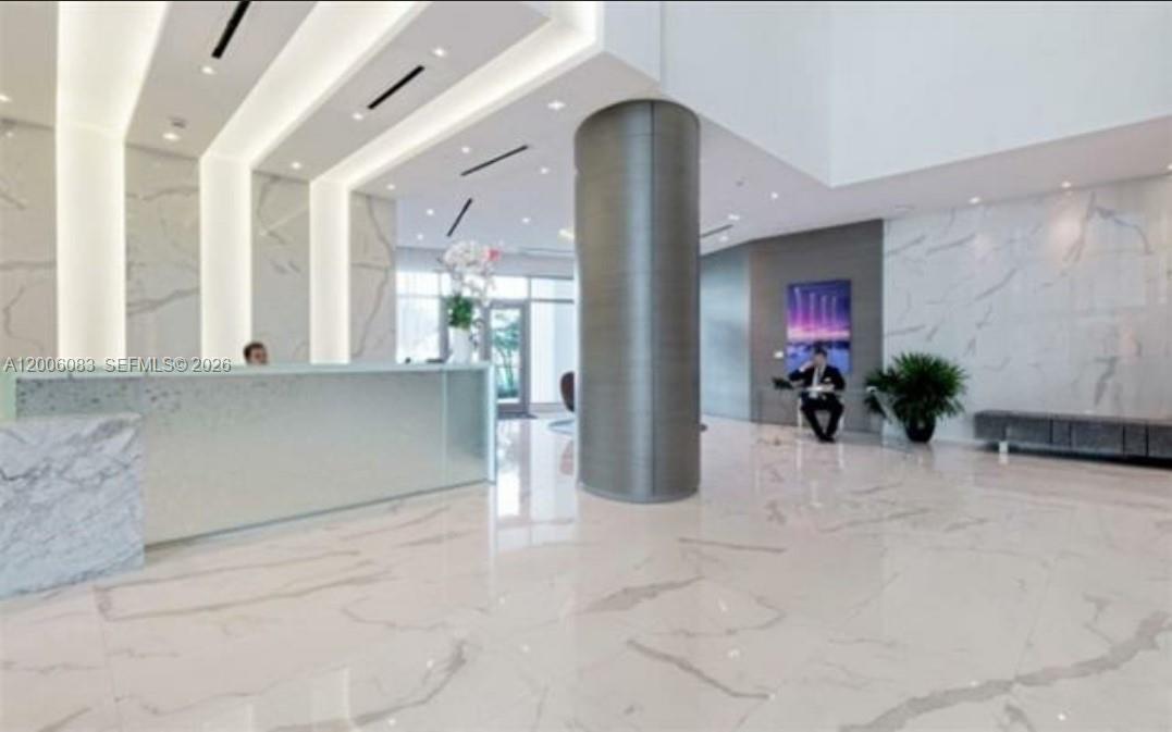 17111 Biscayne Blvd 909 Property Photo 21