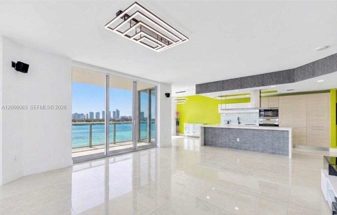 17111 Biscayne Blvd 909 Property Photo 25