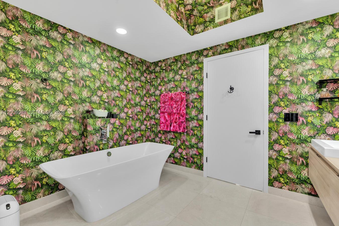 17111 Biscayne Blvd 909 Property Photo 39