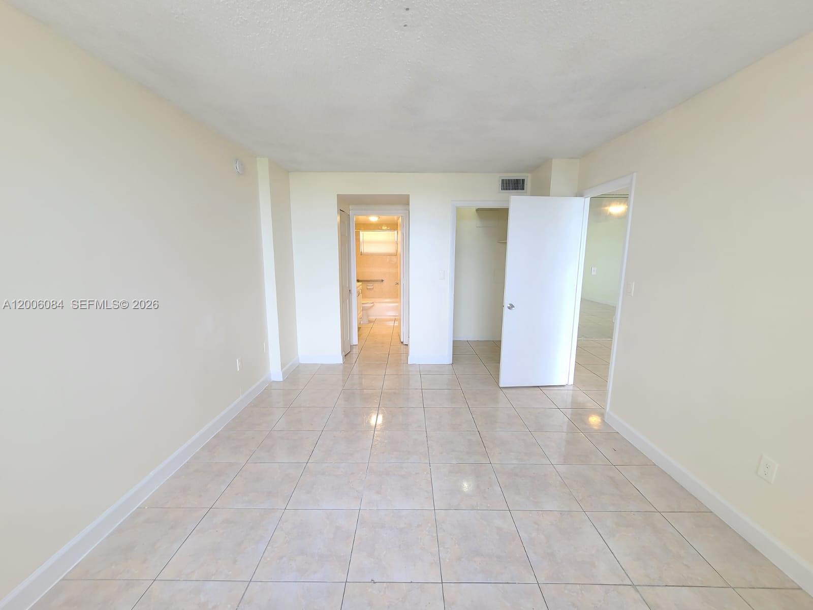15600 Nw 7th Ave 709 Property Photo 7