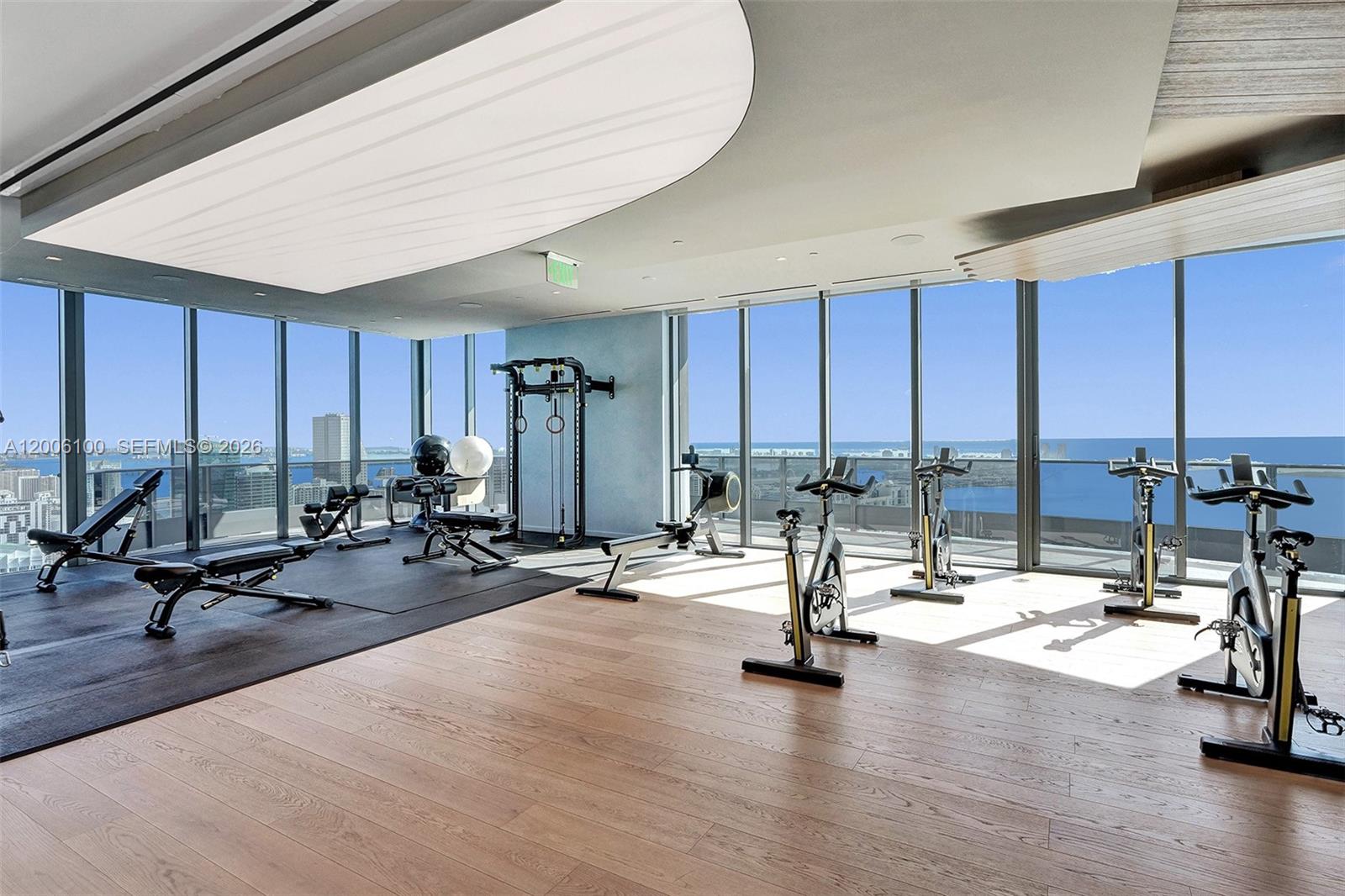 1000 Brickell Plaza Ph5106 Property Photo 6