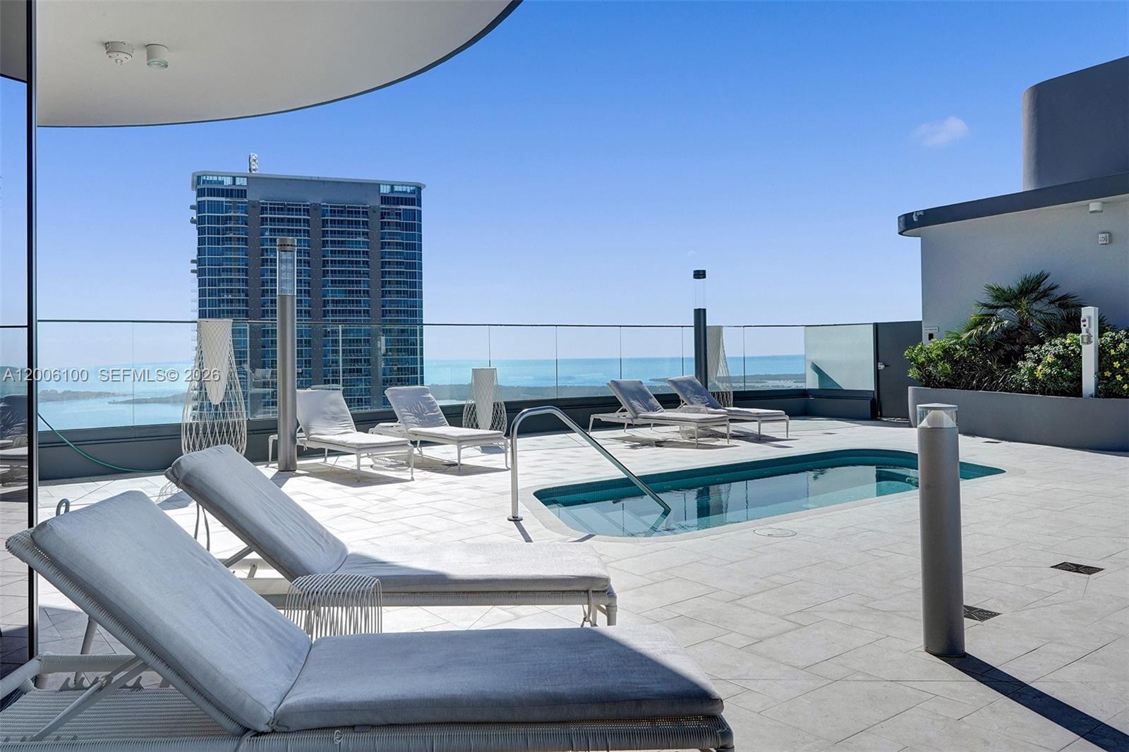 1000 Brickell Plaza Ph5106 Property Photo 8