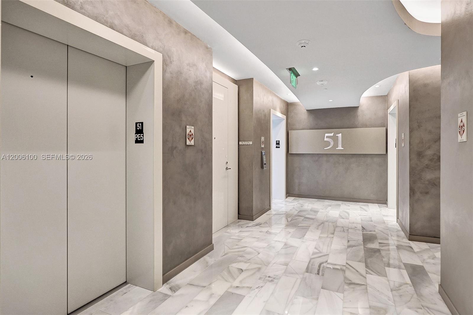 1000 Brickell Plaza Ph5106 Property Photo 54