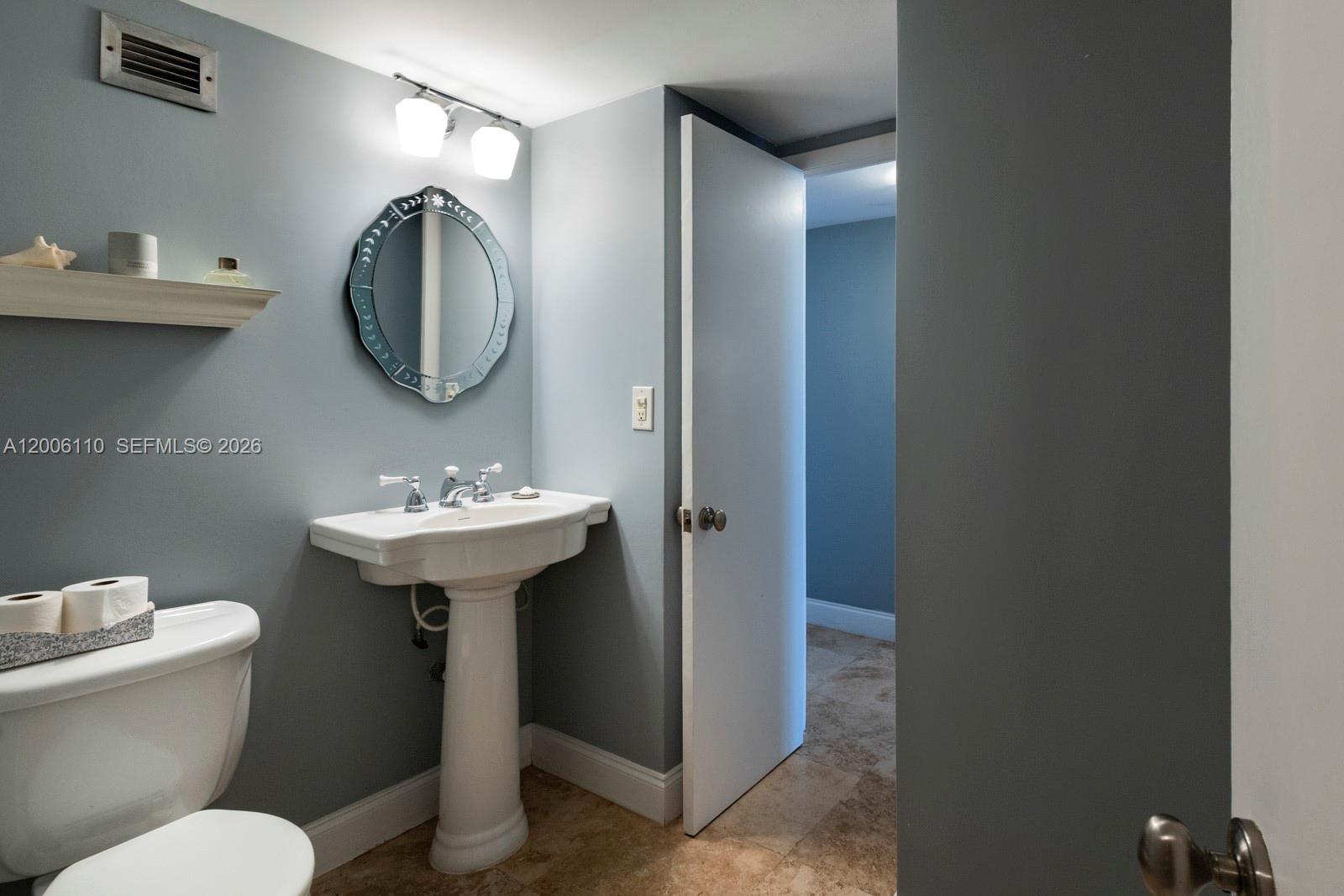 5 Island Ave Le Property Photo 11