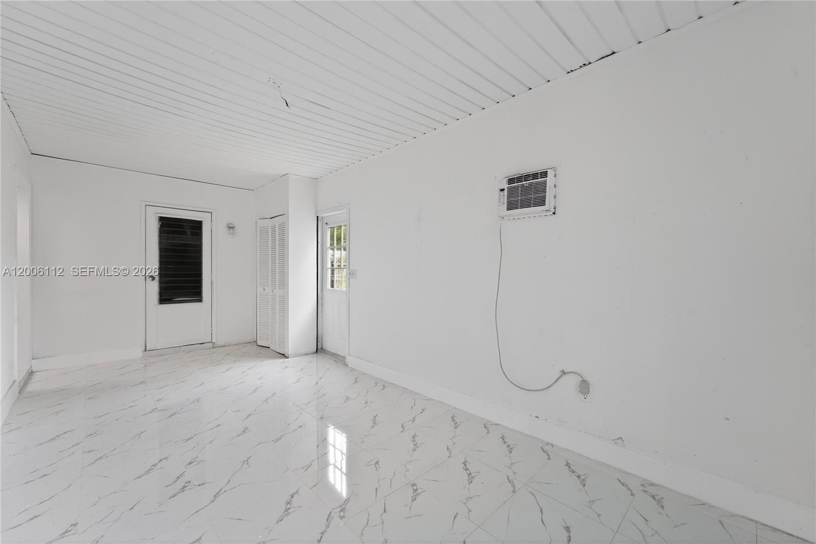 4030 School Cir Property Photo 28