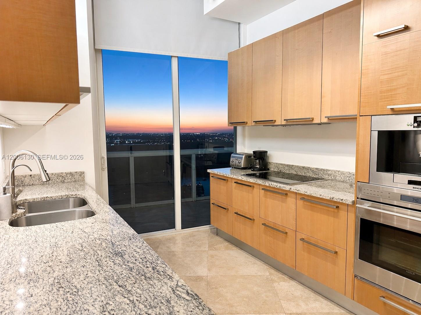 15811 Collins Ave 3805 Property Photo 10