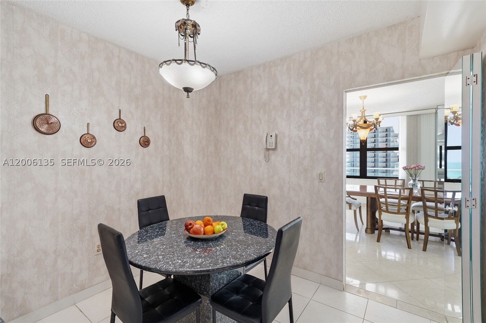 9801 Collins Ave 14d Property Photo 21