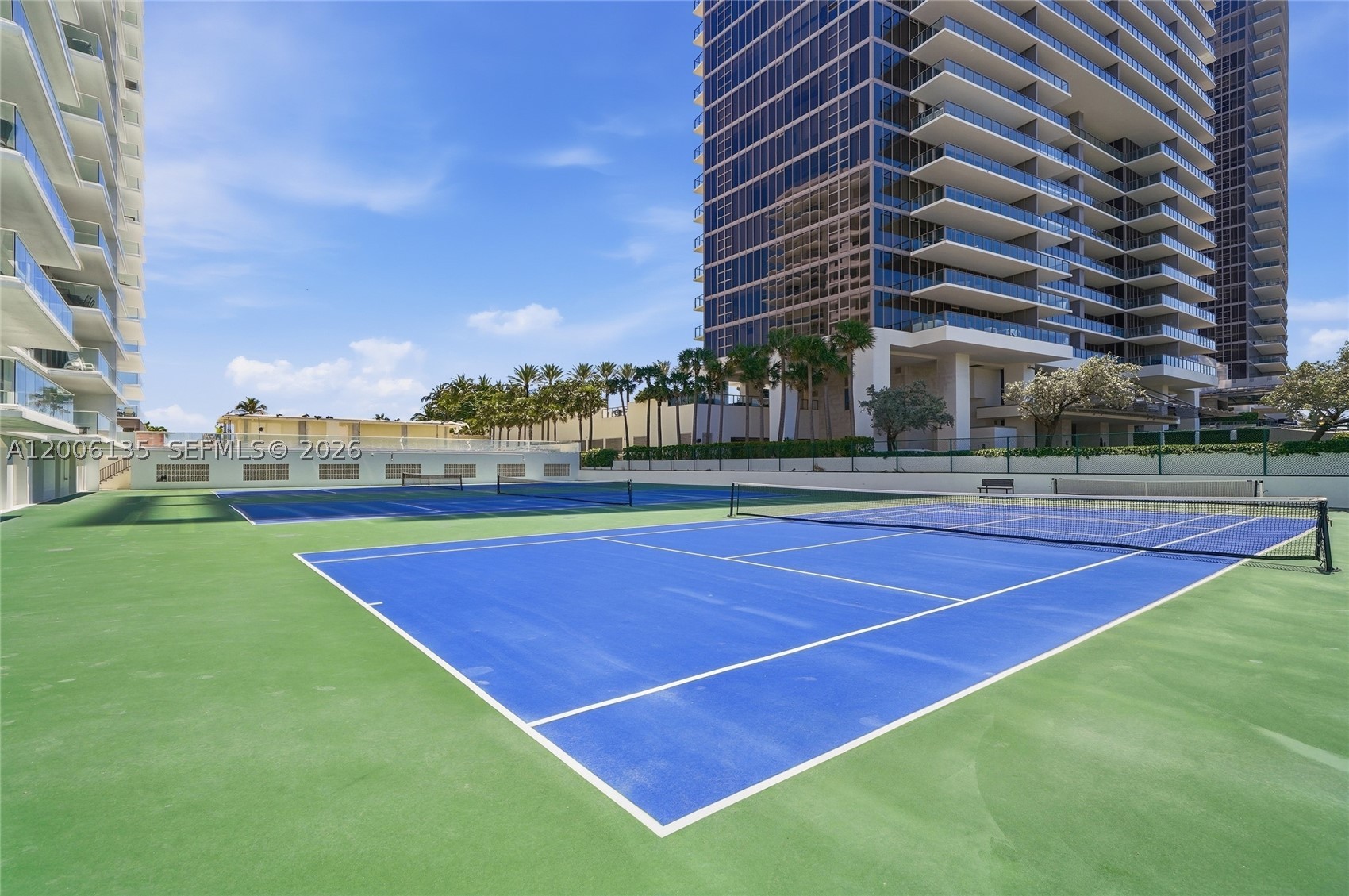 9801 Collins Ave 14d Property Photo 49