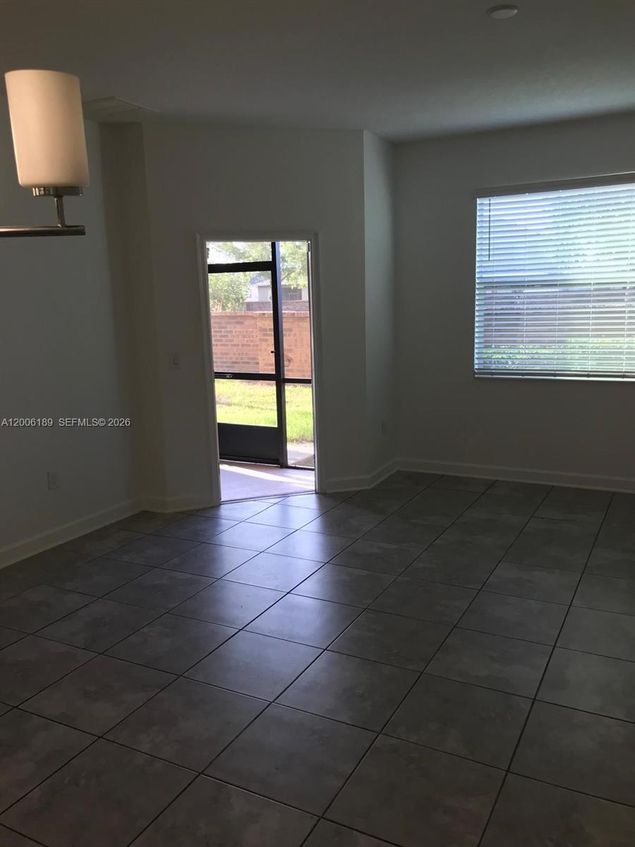 3348 Rodrick Cir Property Photo 6