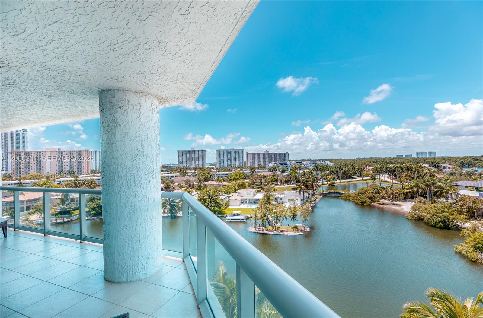 16500 Collins Ave 655 Property Photo 1