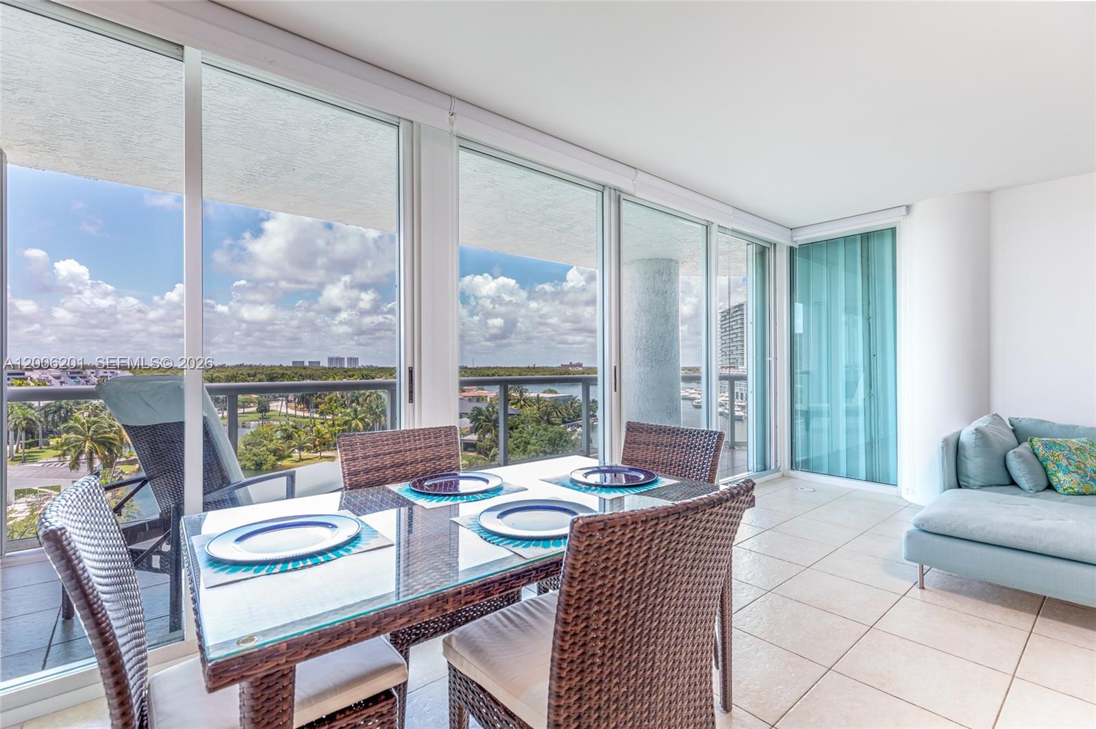 16500 Collins Ave 655 Property Photo 11