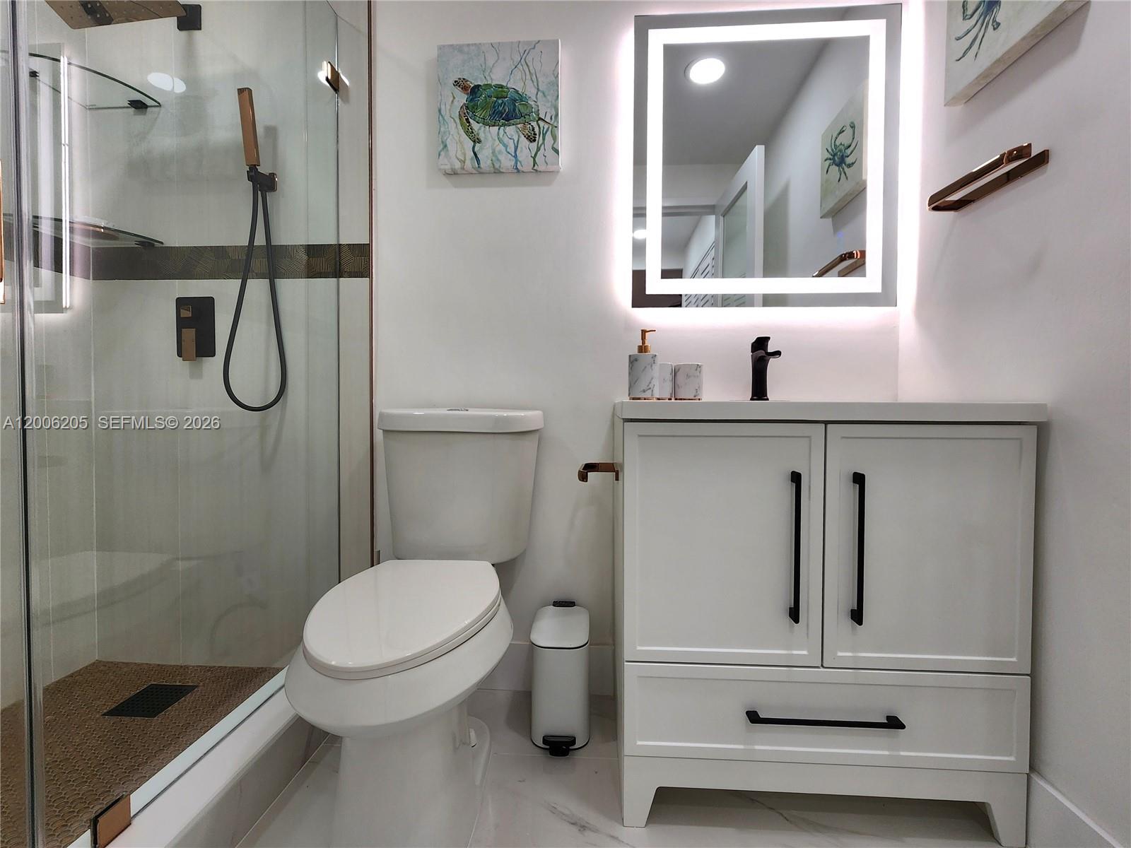 3505 S Ocean Dr 719 Property Photo 9