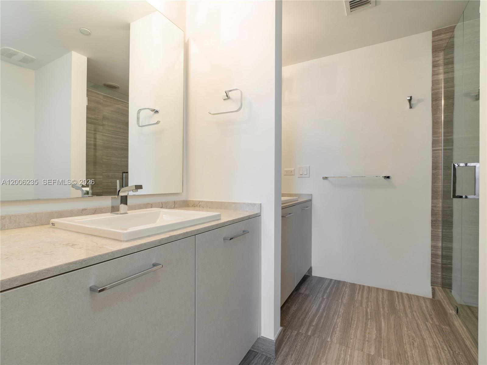 1010 Brickell Ave 2801 Property Photo 14