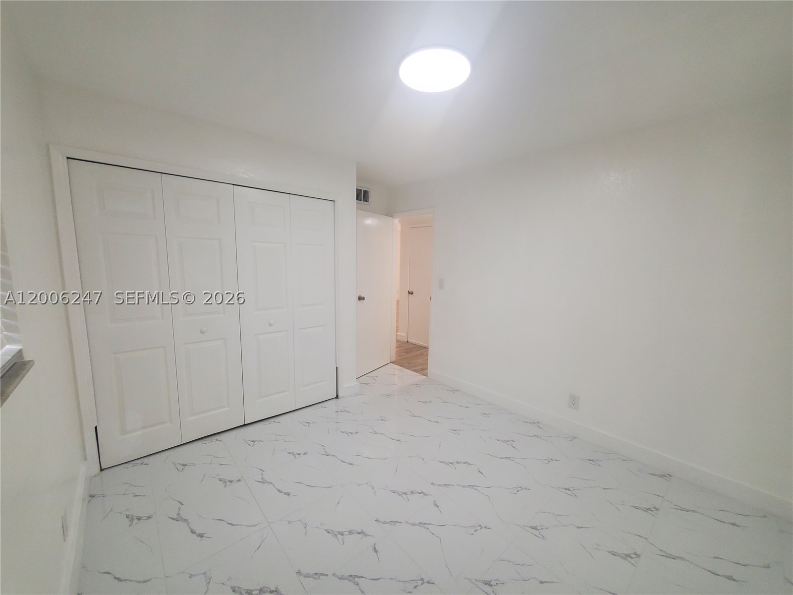 9203 Nw 38th Dr 2 Property Photo 13