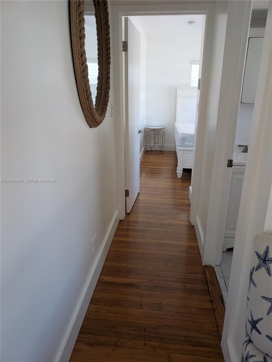 326 Wilson St 201 Property Photo 9