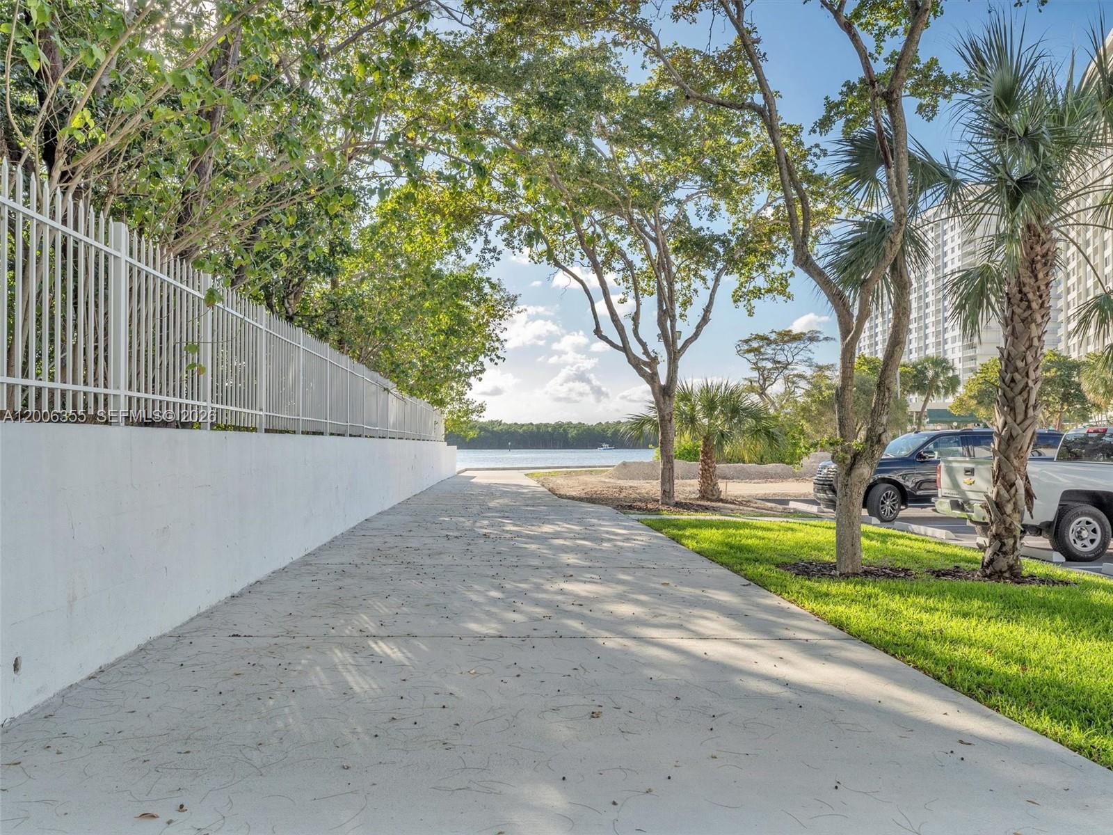 100 Bayview Dr 216 Property Photo 26