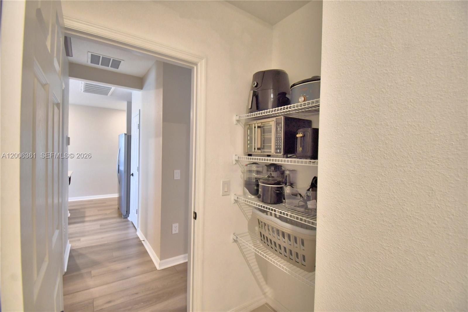 3563 Broadwing Blvd. Property Photo 12