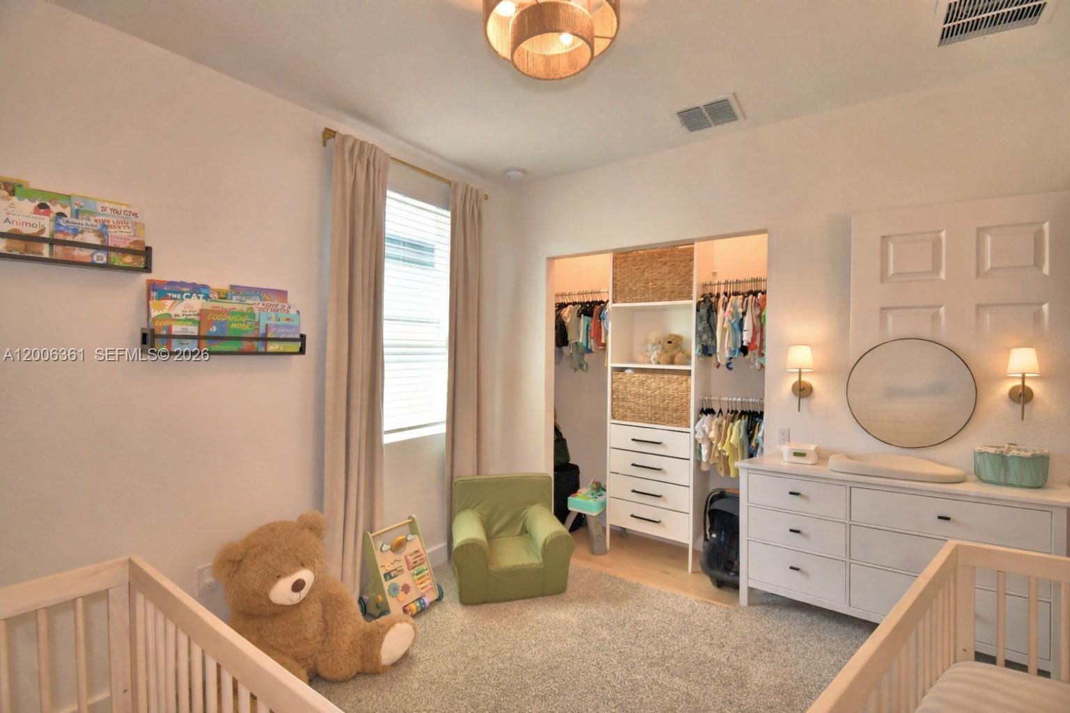 3563 Broadwing Blvd. Property Photo 15