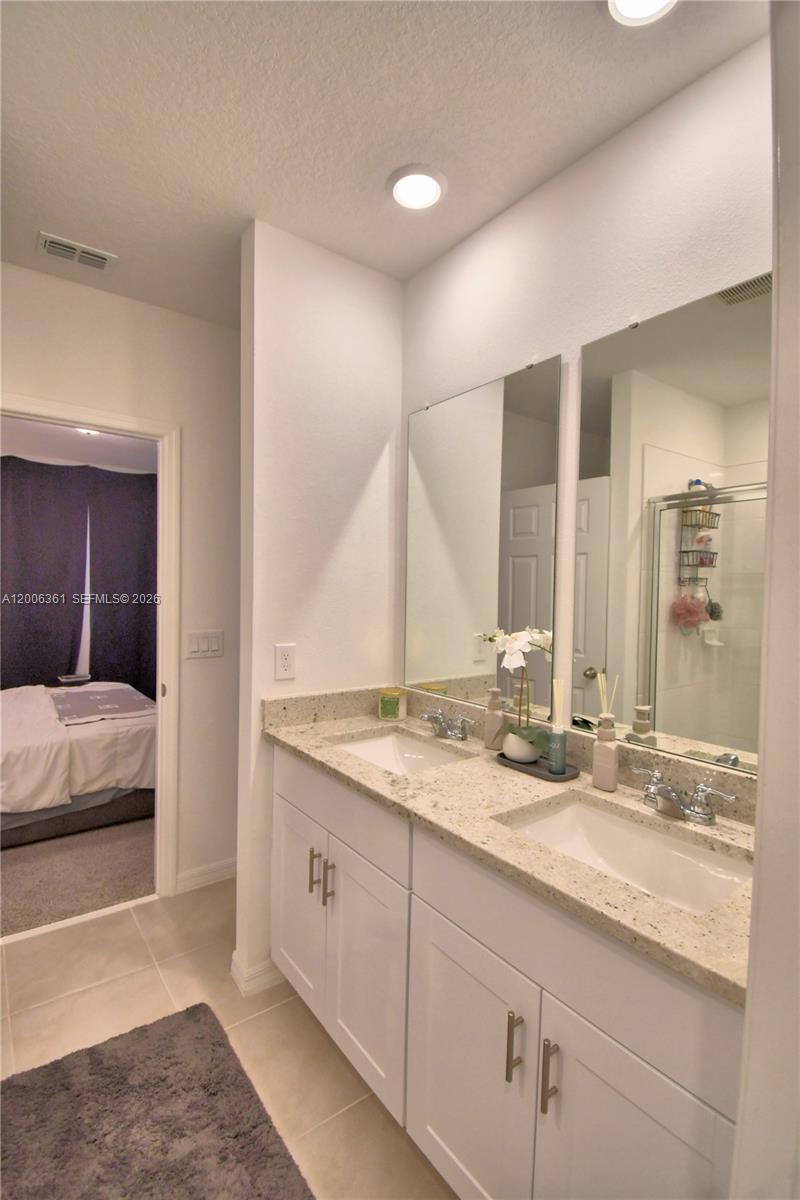 3563 Broadwing Blvd. Property Photo 31
