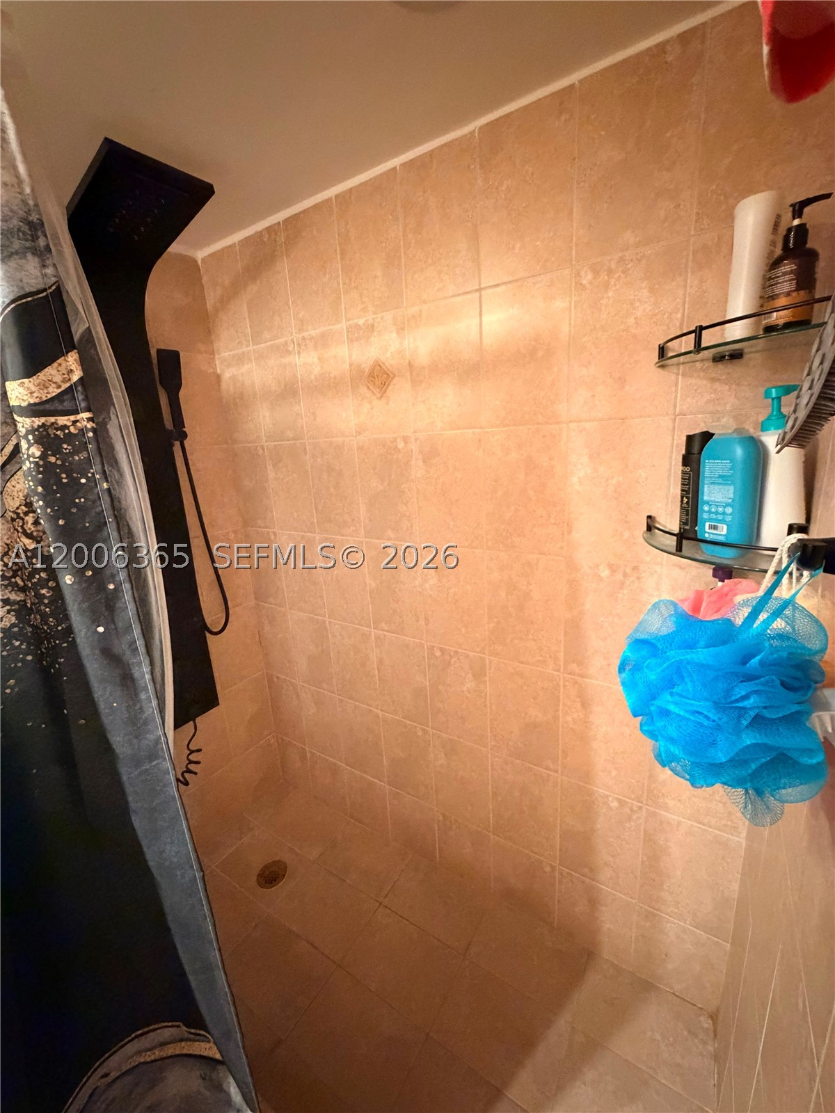100 Golden Isles Dr 810 Property Photo 27
